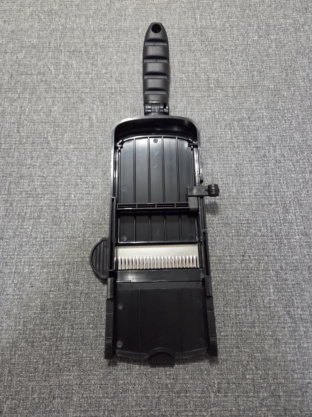 Cuisinart Hand-Held Mandoline Slicer - photo 4