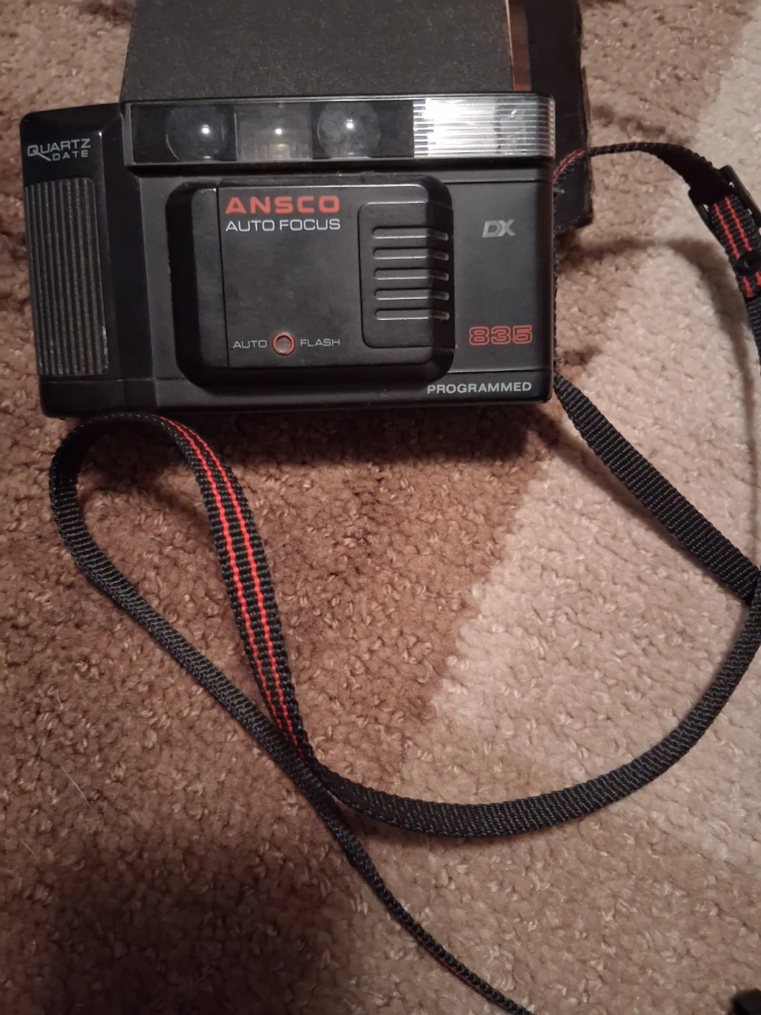 Three Vintage Film Cameras - photo 2