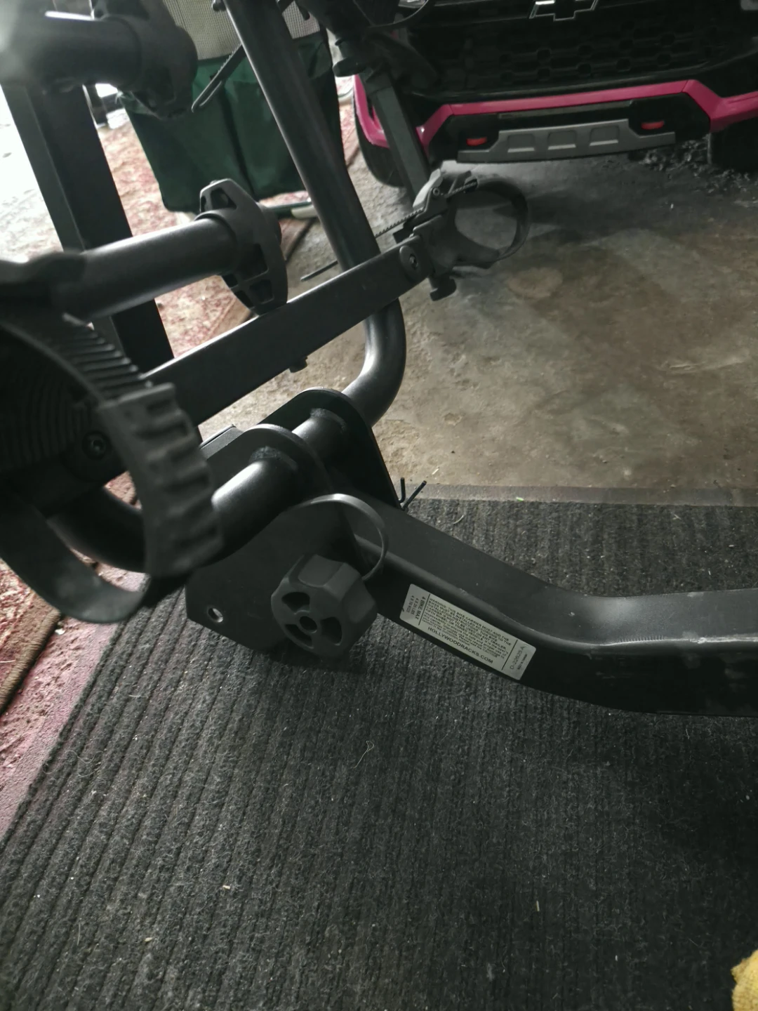 Hollywood Racks 4-Bike Hitch Rack - photo 4