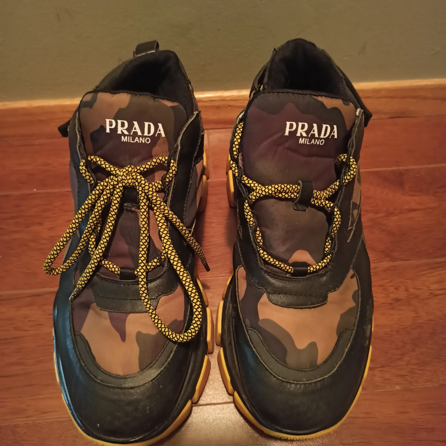 Prada Pegasus chunky - photo 4