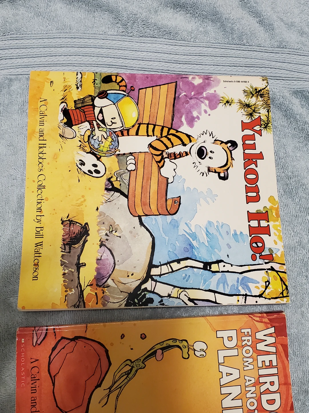 Used 2 Calvin and Hobbes Books - photo 2