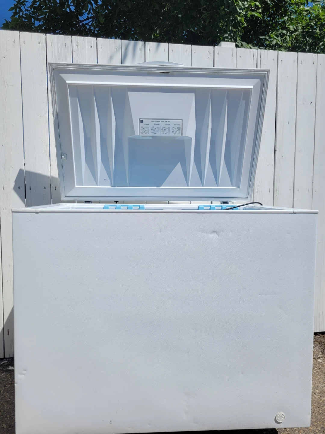Beautiful Large White Chest Freezer with Blue Baskets - photo 2