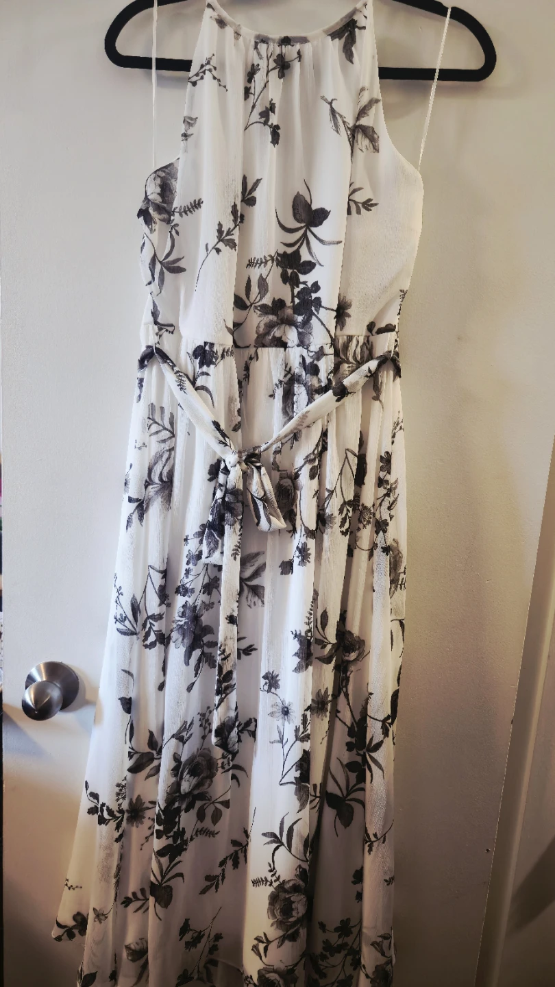 Suzy Shier Floral Halter Dress - photo 2