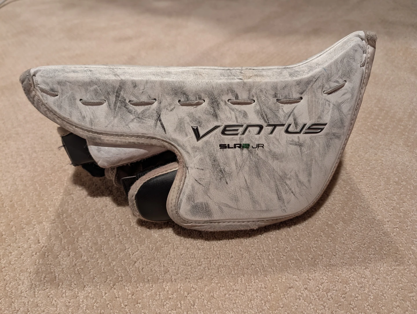 Vaughn SLR2 Junior Regular Hockey Goalie Glove and Blocker - photo 4