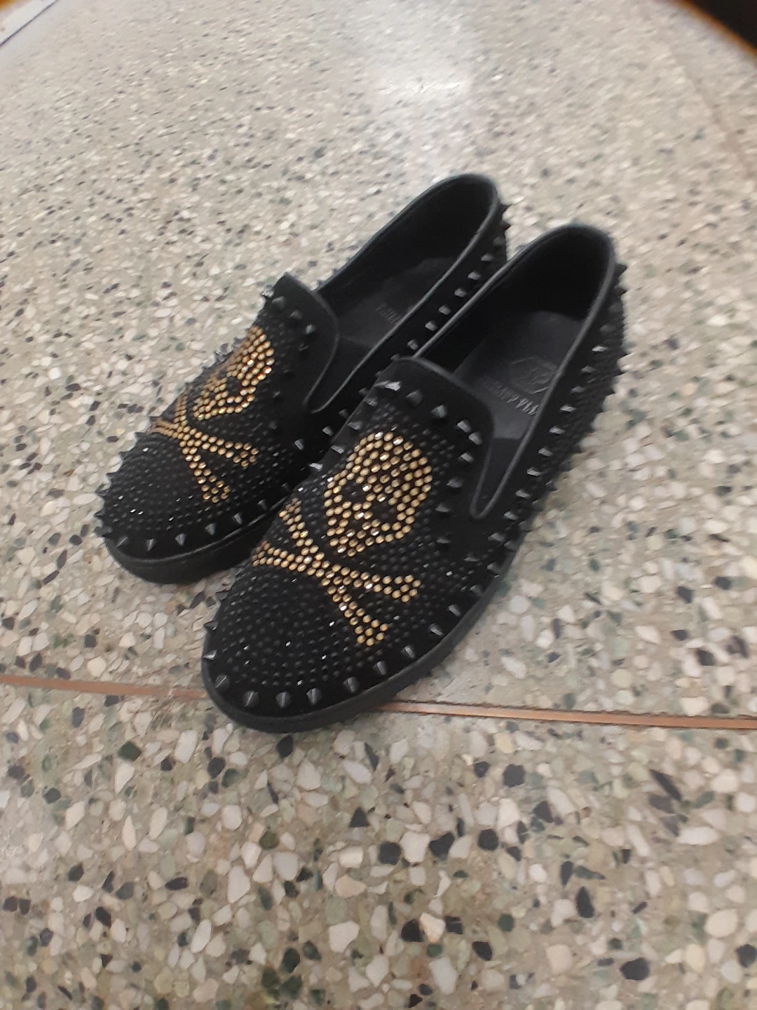 Black Skull Studded  Original Phillips Penni Men's Size 8.5