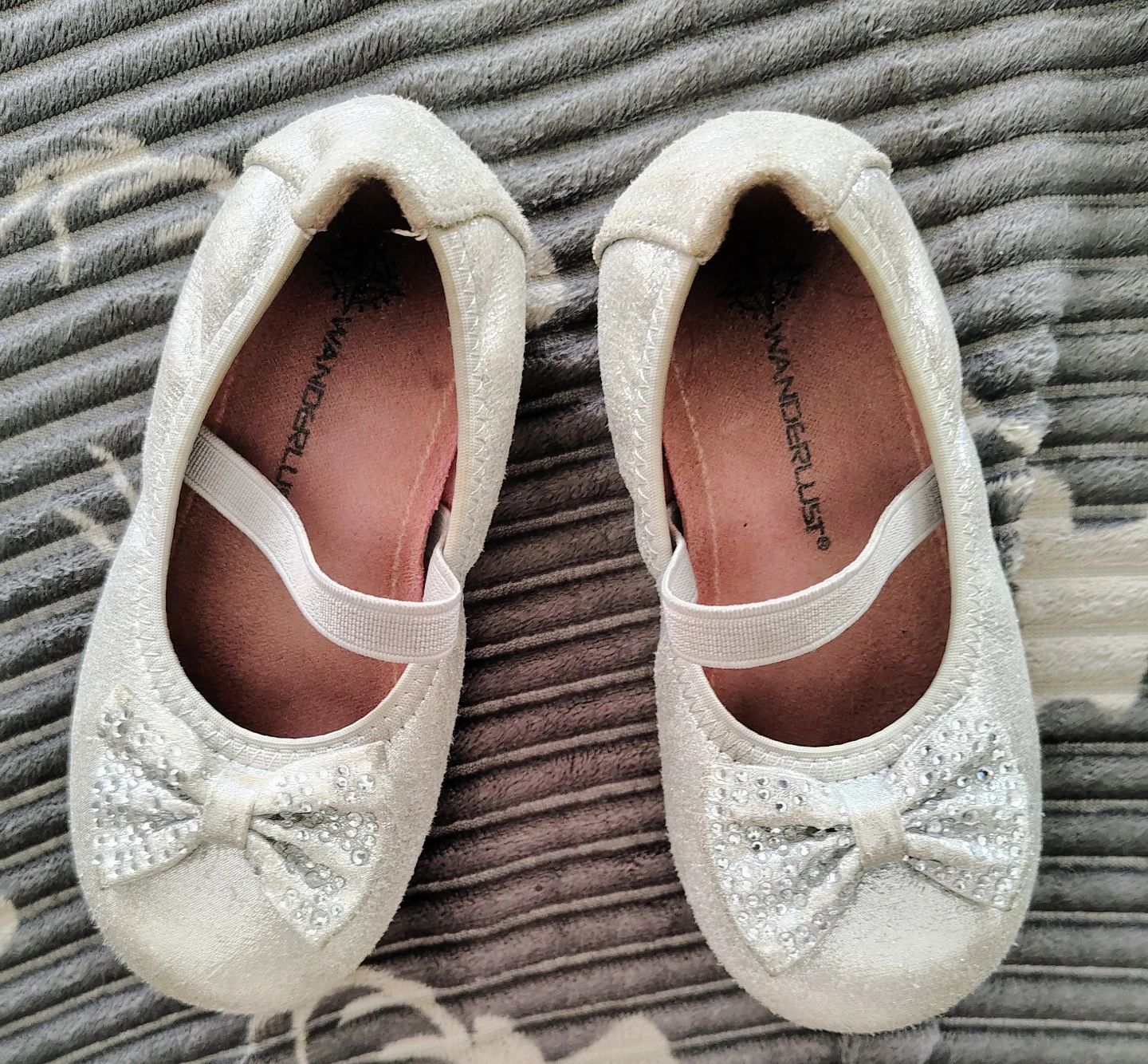 Sz 7 Wanderlust Silver Sparkle Dress Flats Size 25 - photo 3