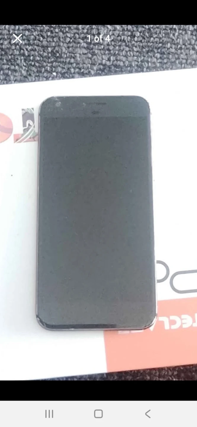 Google Pixel XL. 4GB Ram, 32 GB Storage