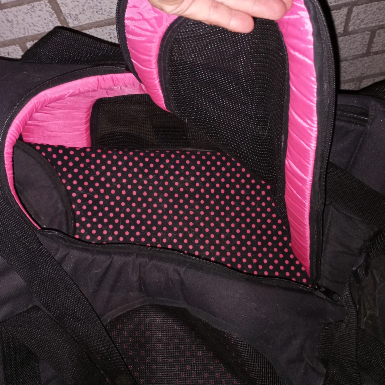 Pink /black mesh Pet Carrier - photo 2