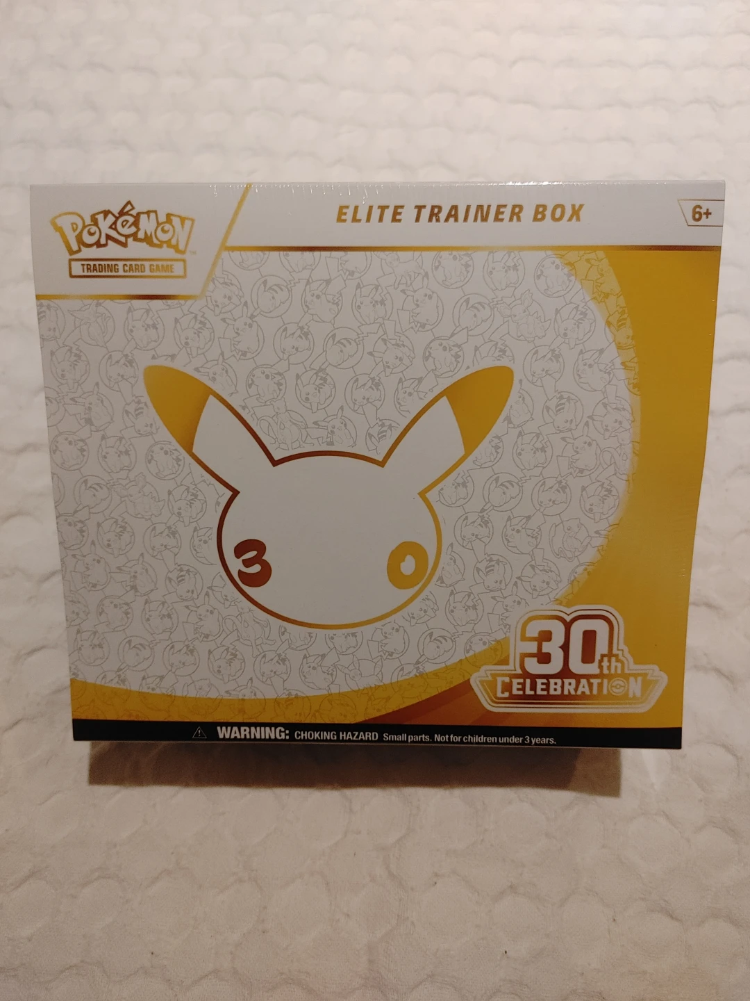 Pokemon 30th Celebration Elite Trainer Box