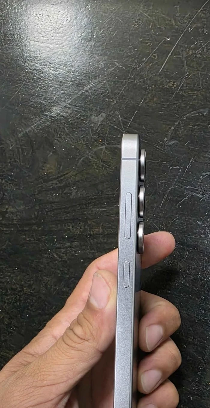 Samsung Galaxy S25 Fe - photo 2