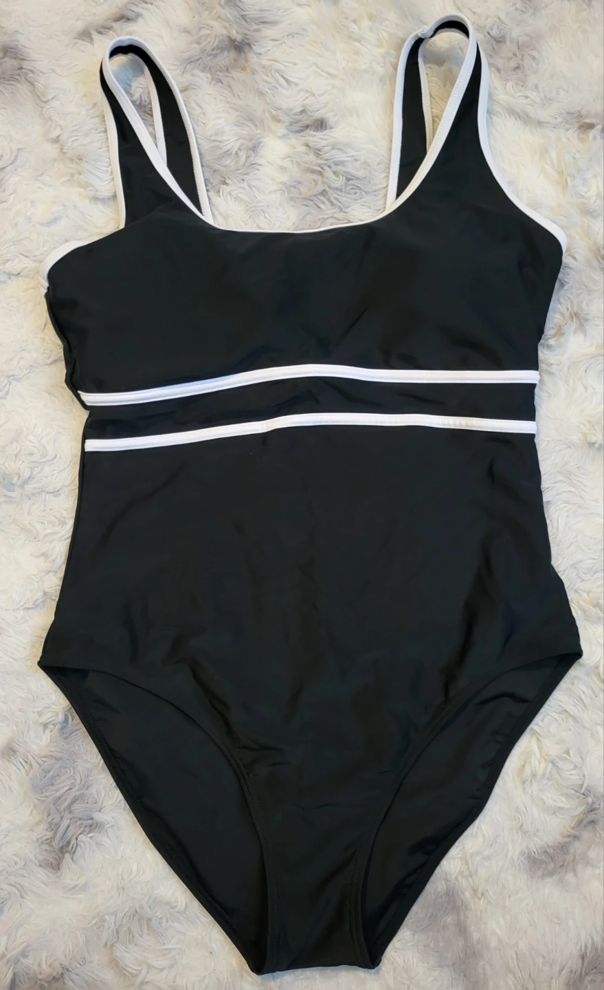 New black and white scoop neck one-piece swimsuit - photo 2