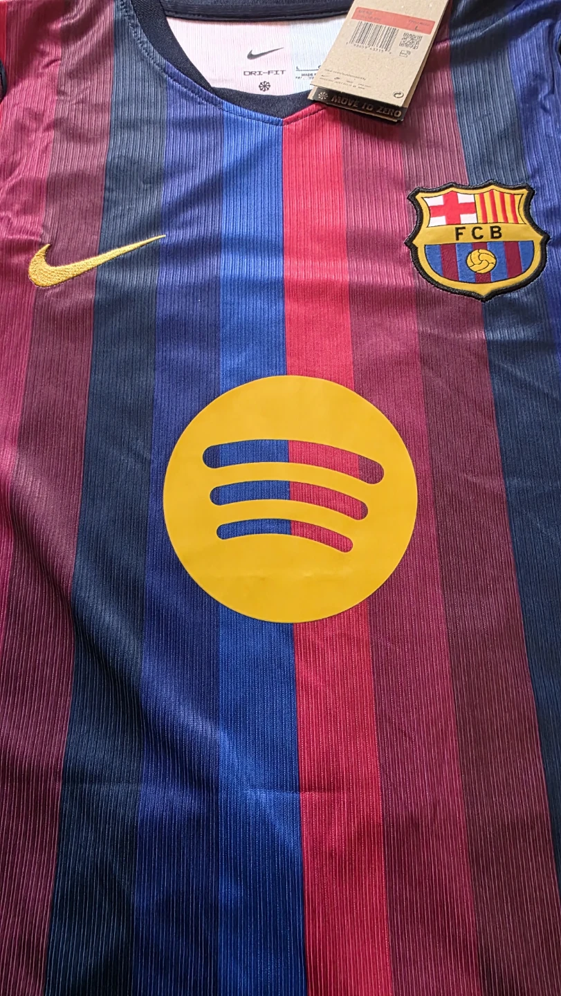 Barcelona 2026-27 Rodri #16 Jersey. - photo 3
