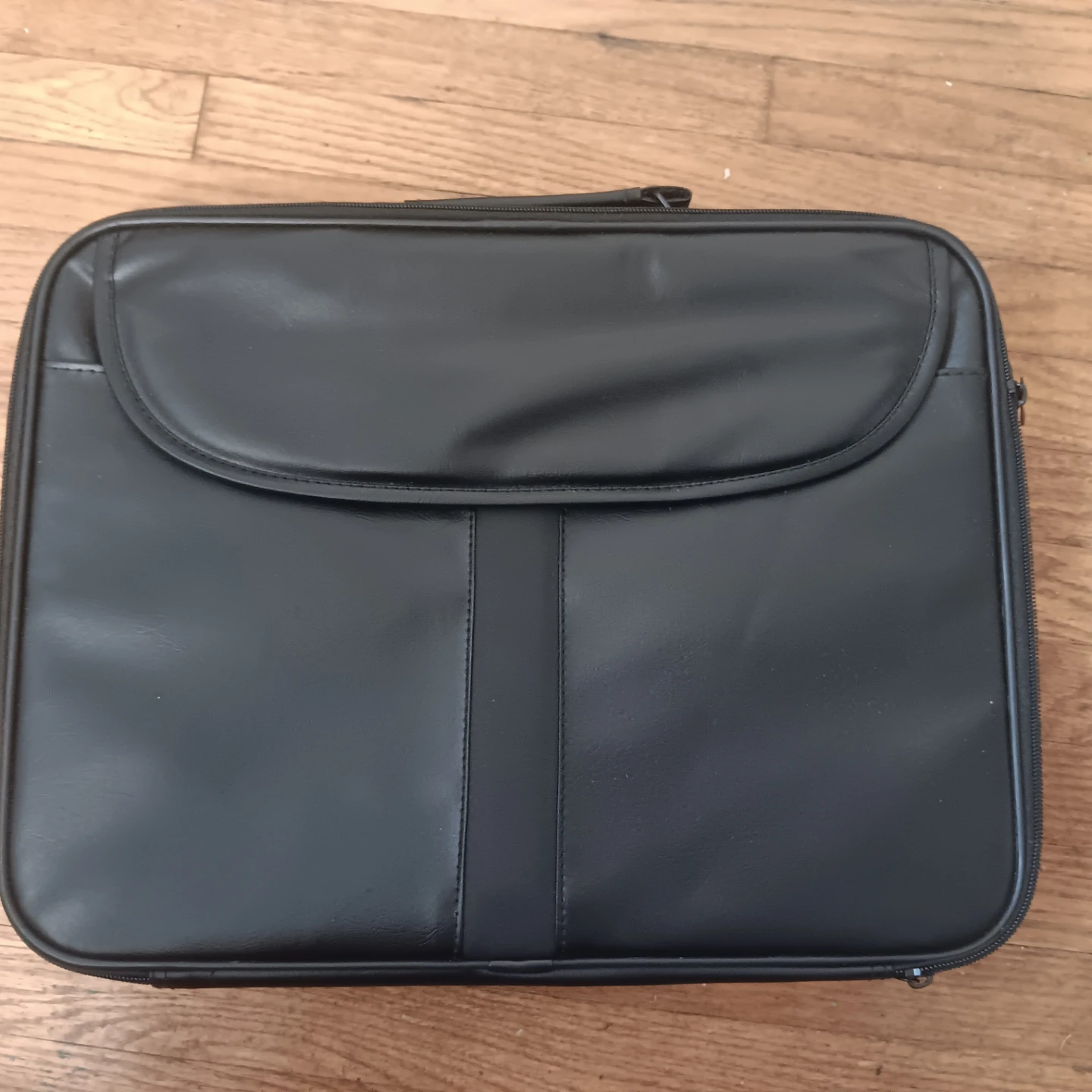 Synthetic leather black laptop briefcase