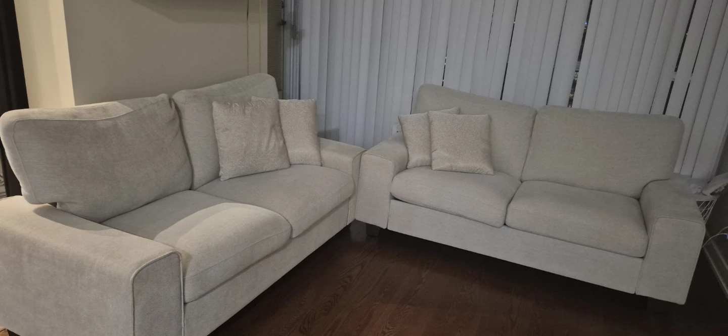 Set of two light beige sofas - photo 2