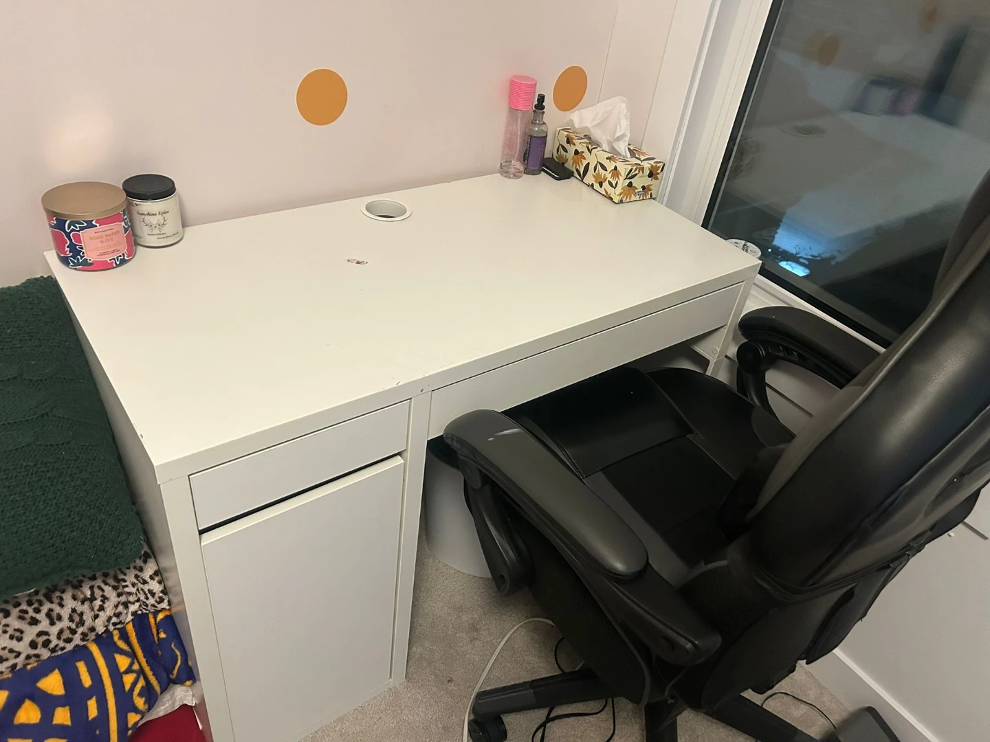 White IKEA MICKE Desk - photo 3