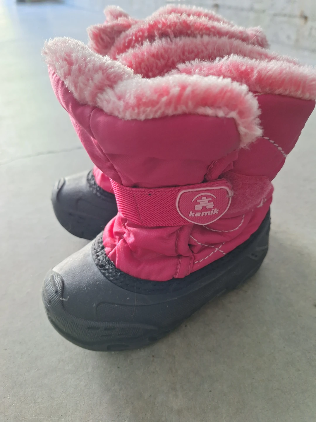 🏈Kamik SnowbugF Winter Boots Pink Size 9