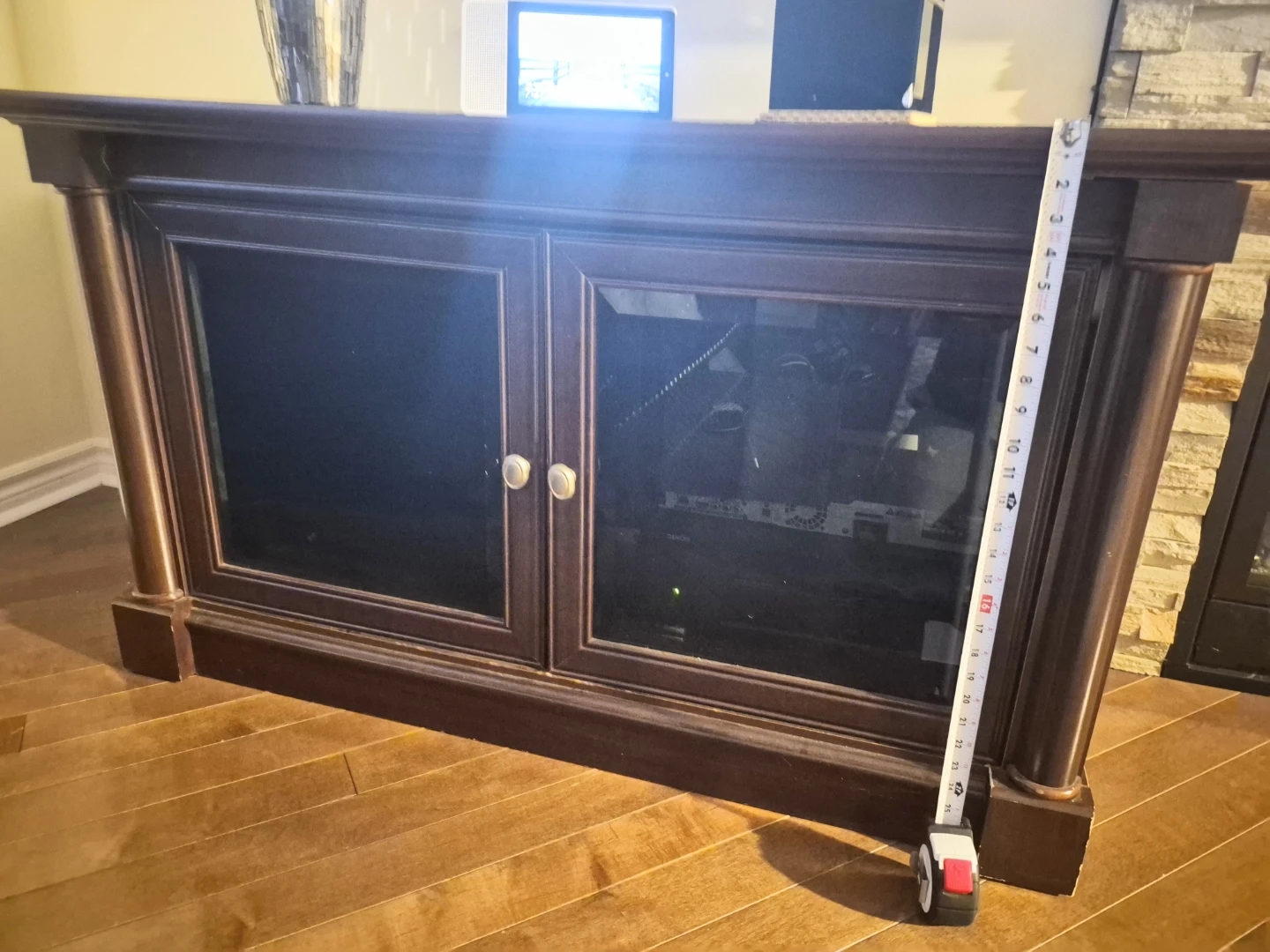 Dark Wood TV Stand 47" - 2 Glass Doors console Enterta - photo 4