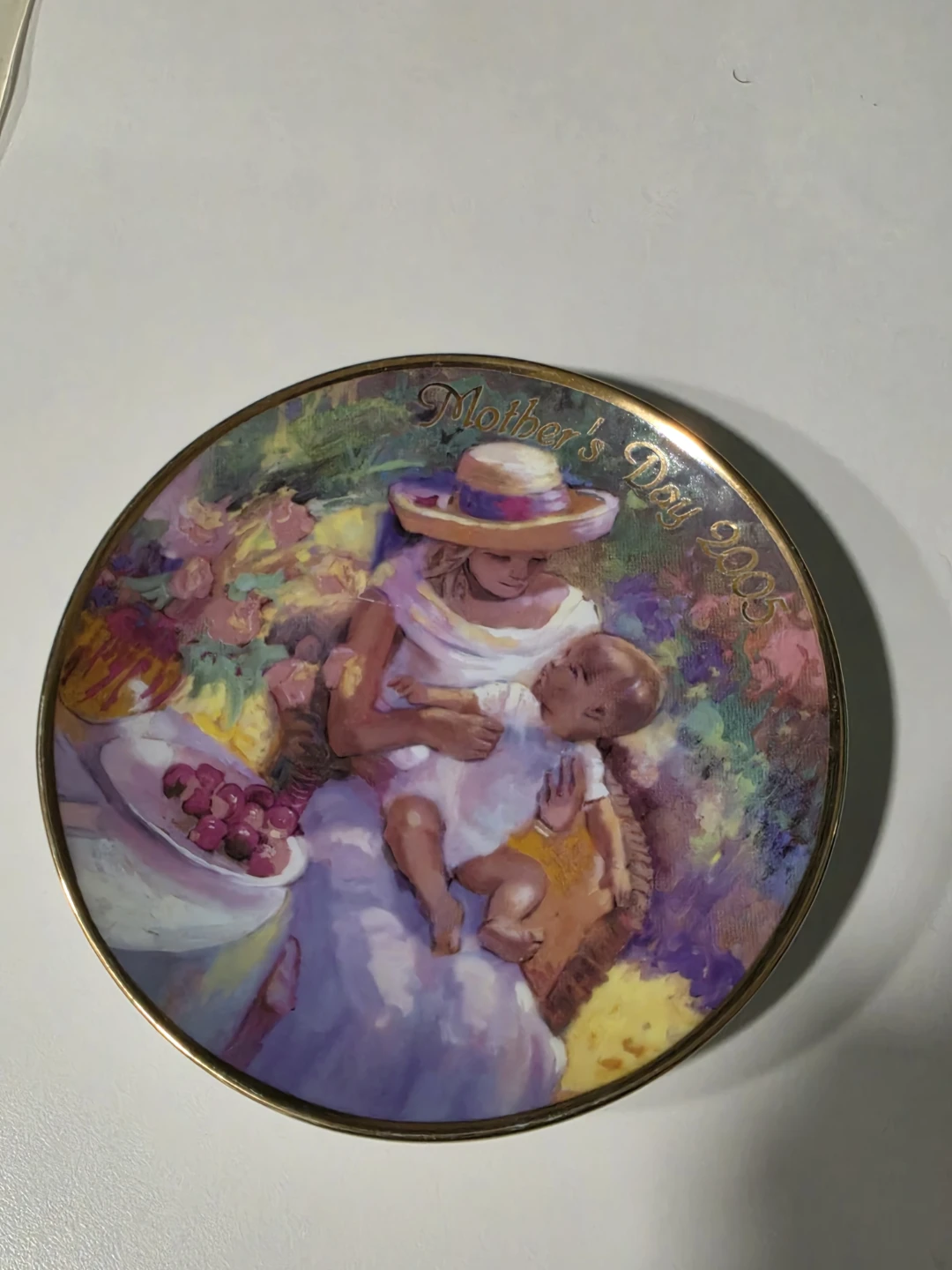 Mother's Joy 2005 Collector Plate