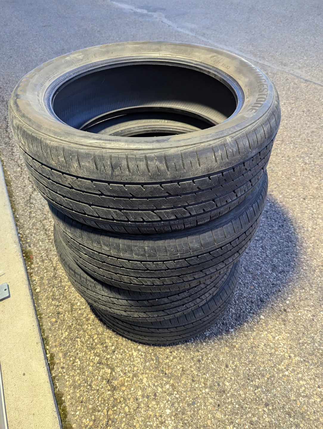 245/50R20  Bridgestone Dueler H/P Sport AS