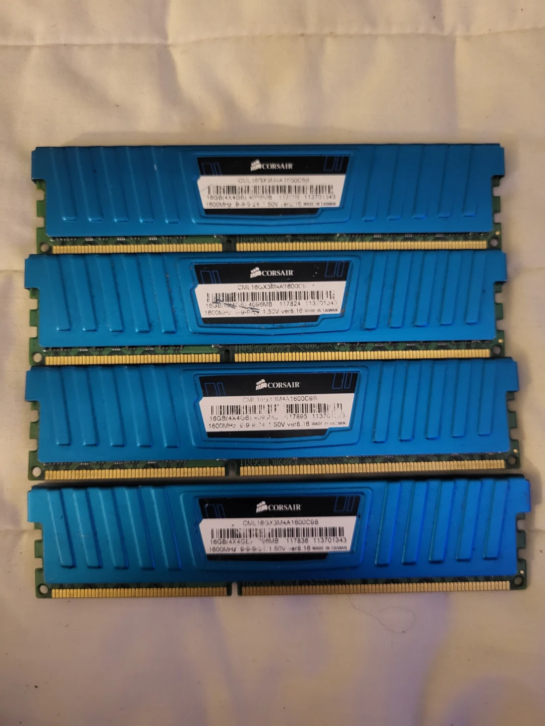 Corsair 16GB (4x4GB) DDR3 RAM Kit