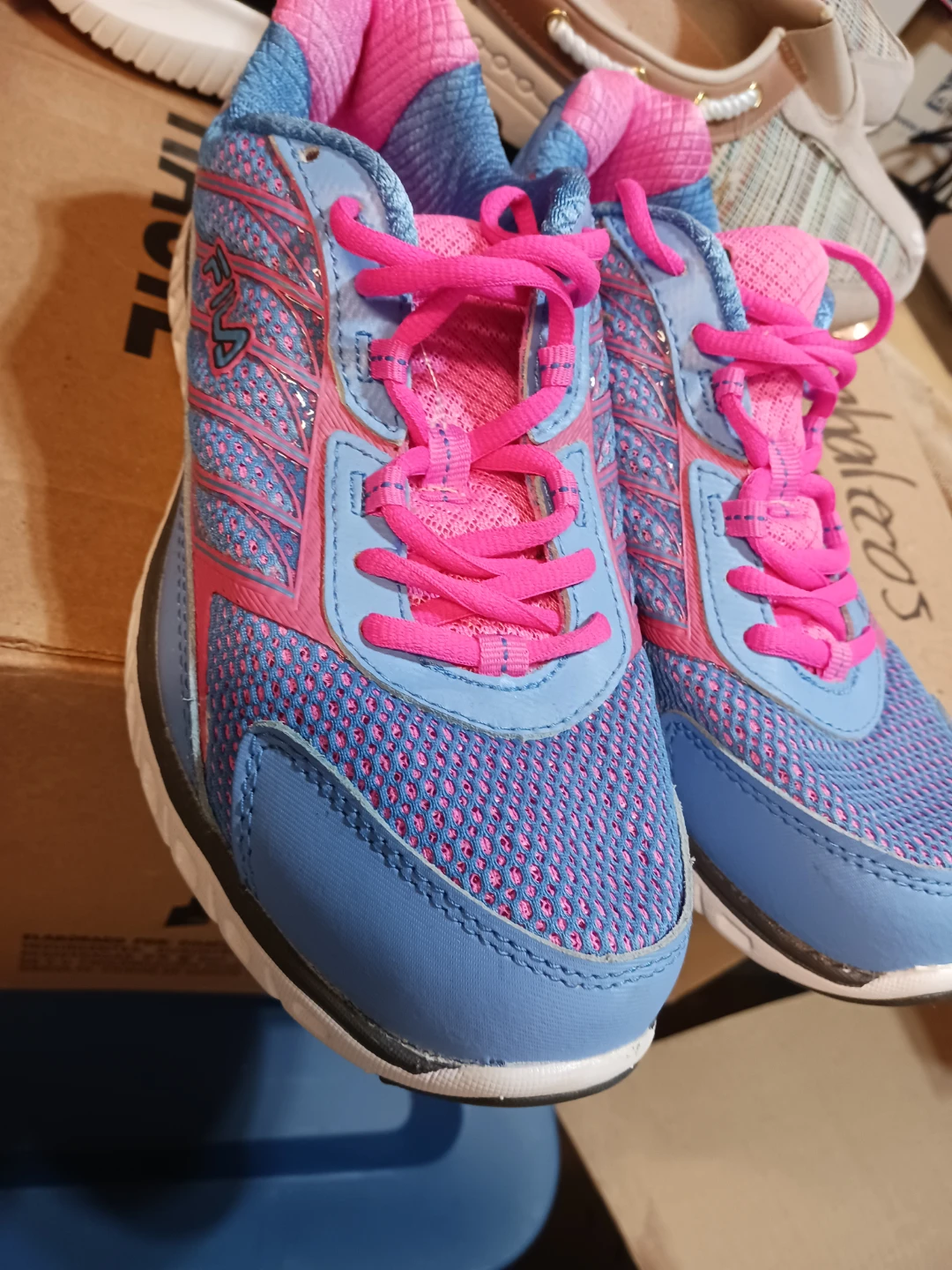 Fila Women's Athletic Sneakers Pink and Blue Size 9.5