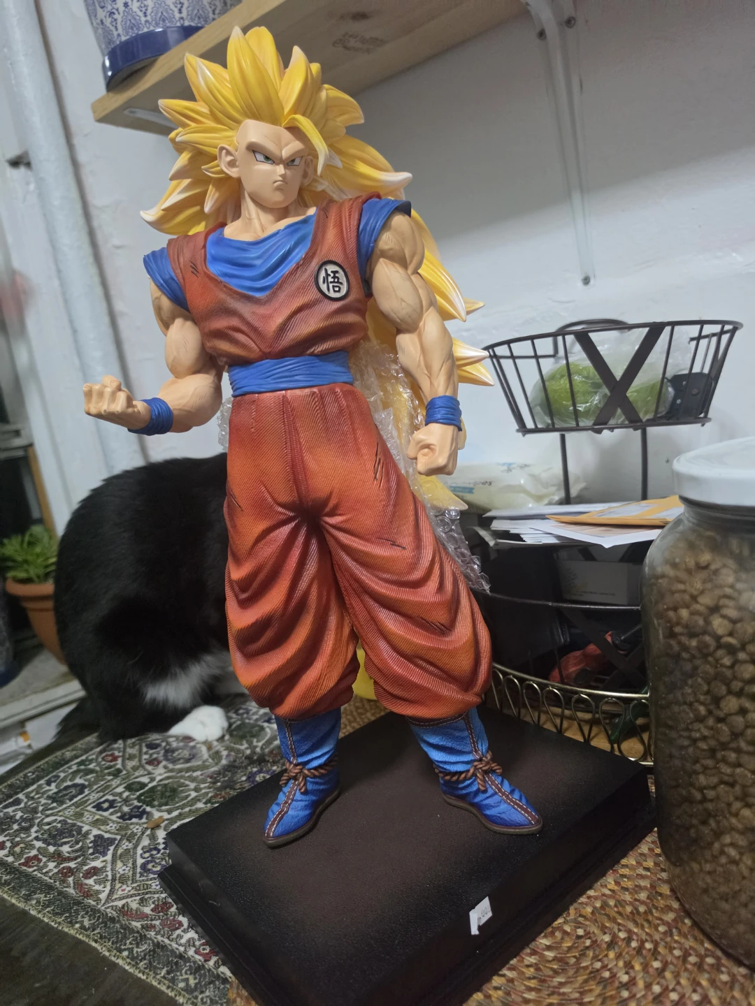 Dragon Ball Z Super Saiyan 3 Son Goku Figure - photo 2