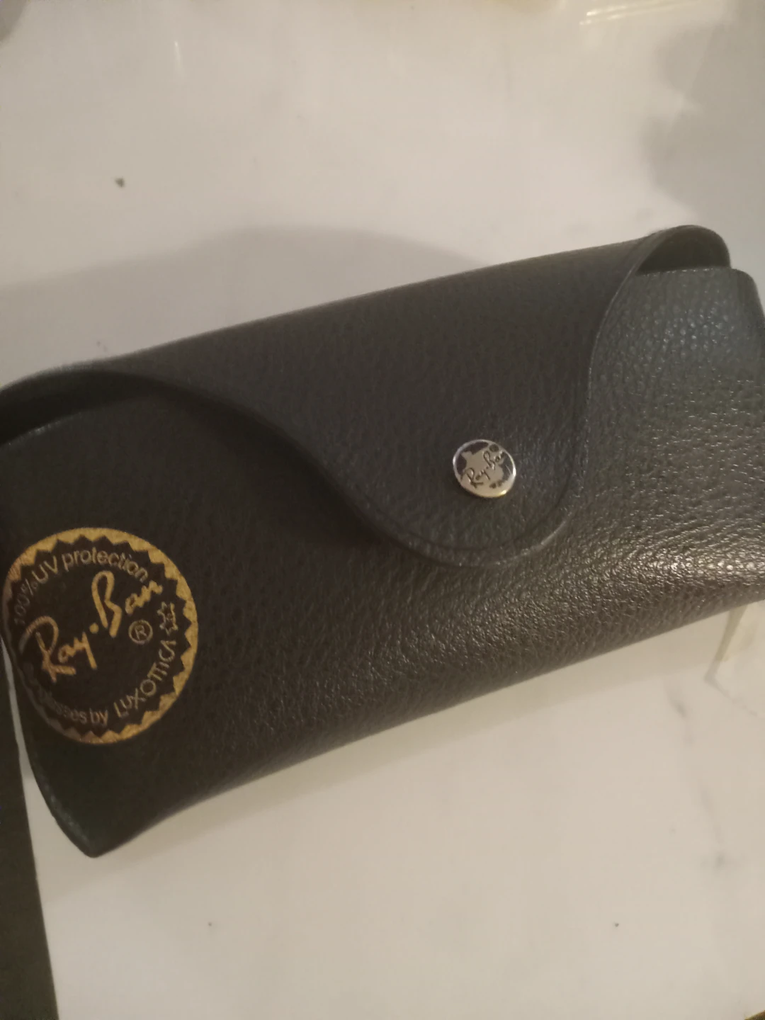 Venus Watch and Ray-Ban Case - photo 5