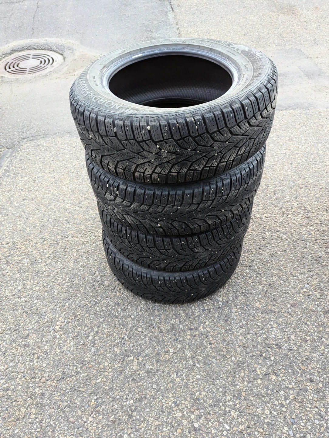 215/65R160 Gislaved NordFrost Winter Tires