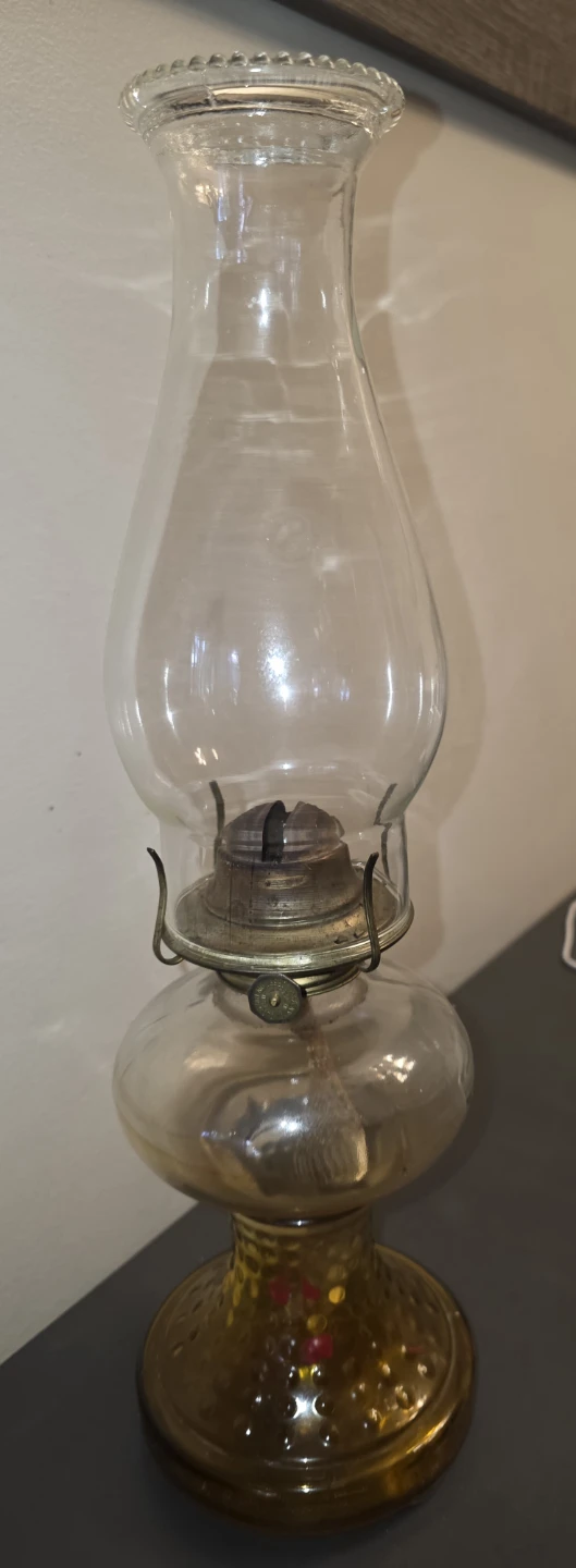 Vintage Oil Lamps - photo 4