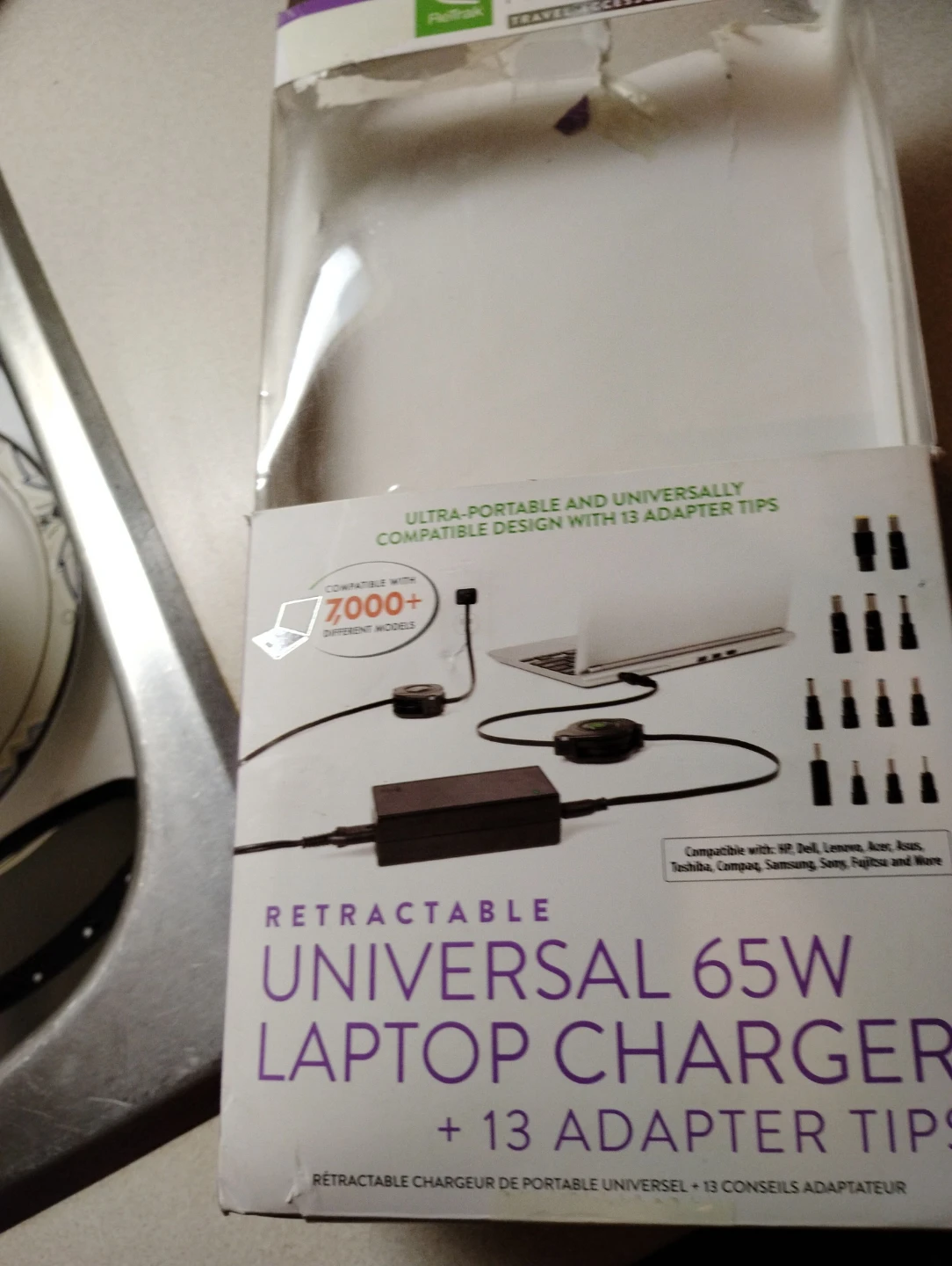 ReTrak Retractable Universal 65W Laptop Charger - photo 3