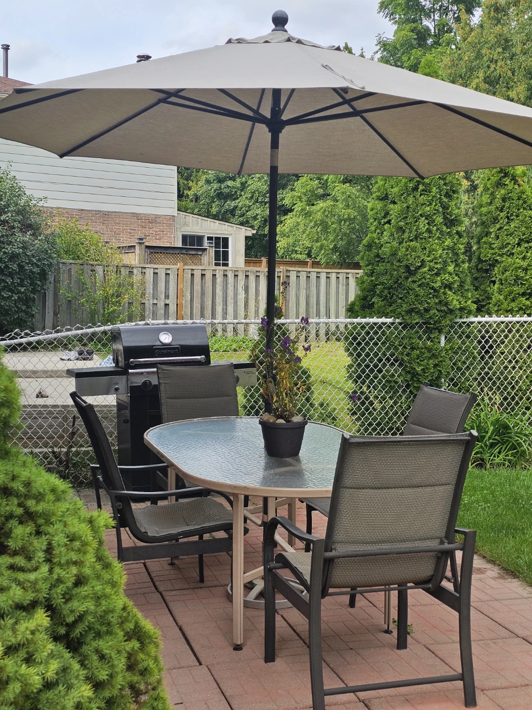 Patio Dining Set with Umbrella