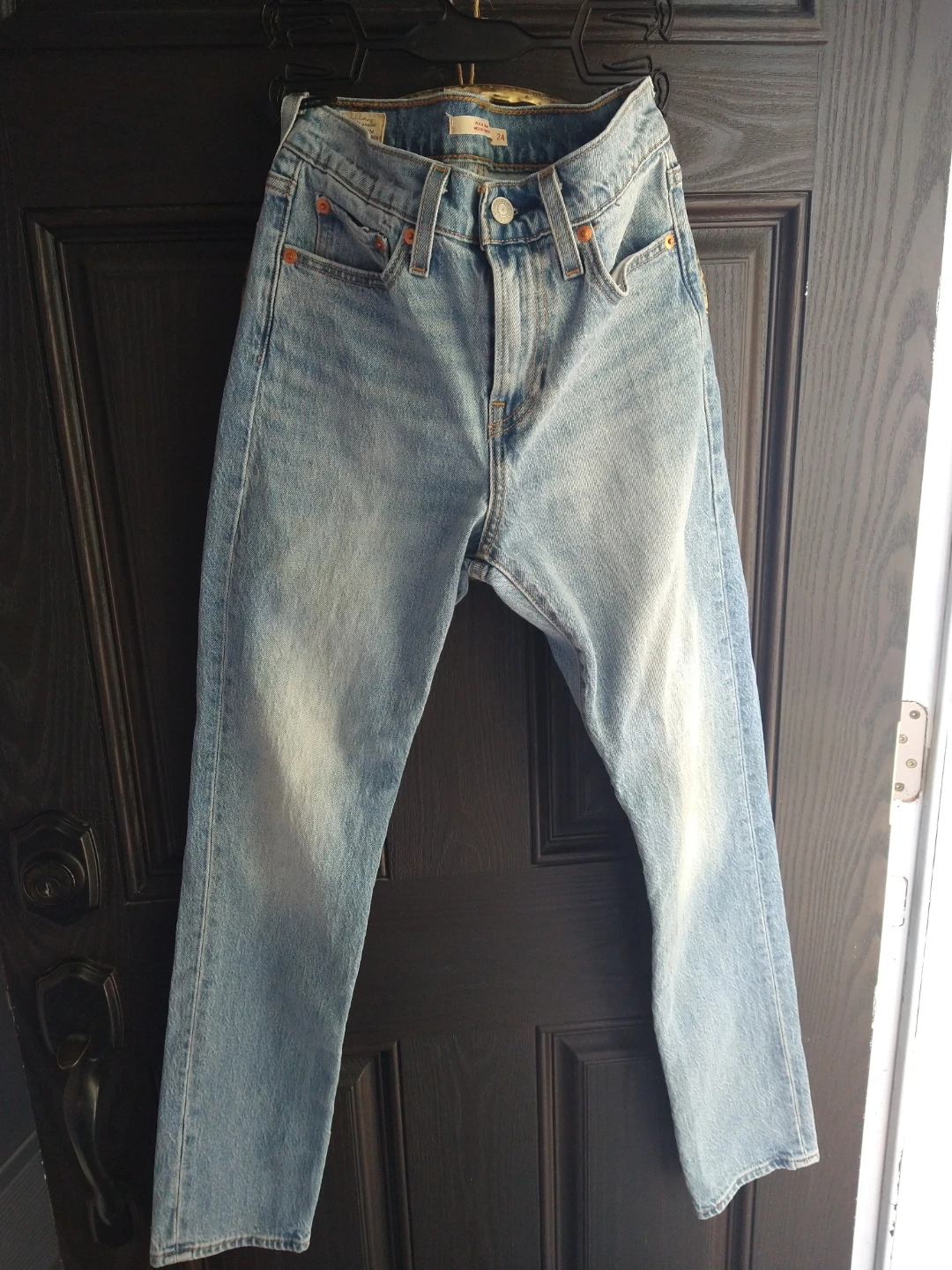Levi's Premium Wedgie Slim Jeans Size 24