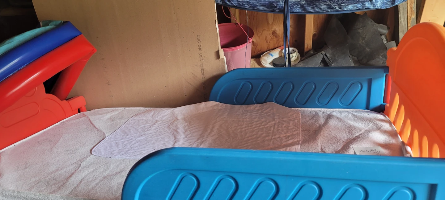 Toddlers Bed - photo 3