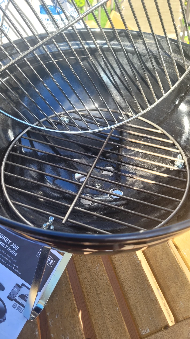Weber Smokey Joe 14-inch Kettle Grill - photo 5