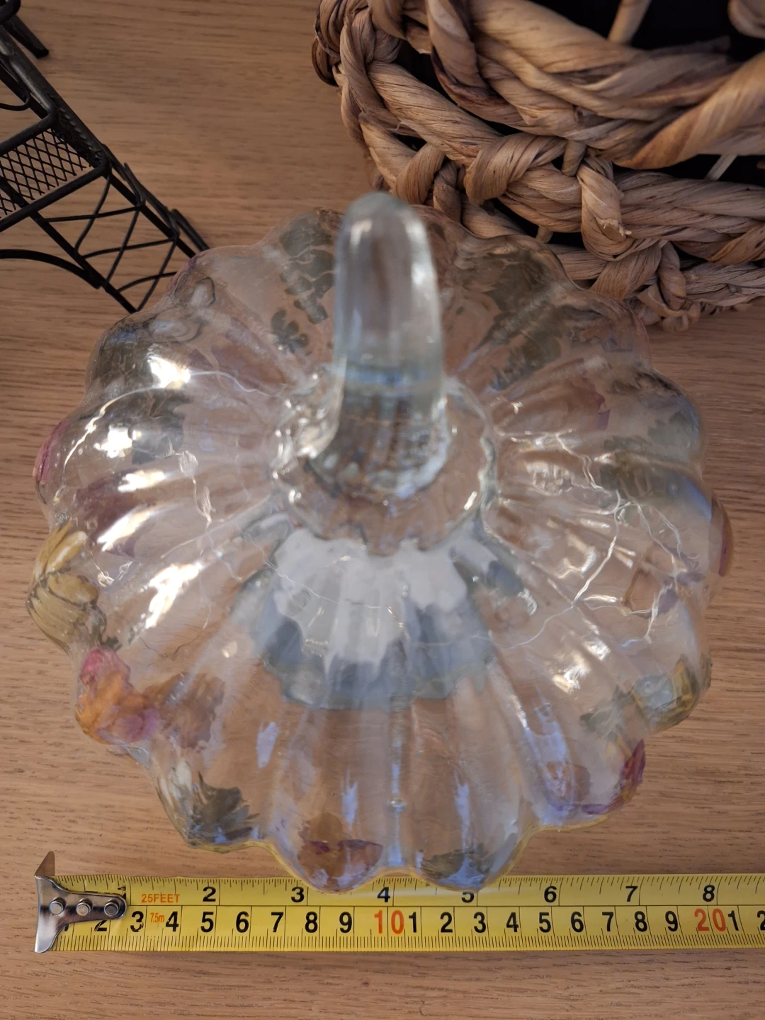 Glass Pumpkin Decoration with Embedded Leaves and Light - photo 3