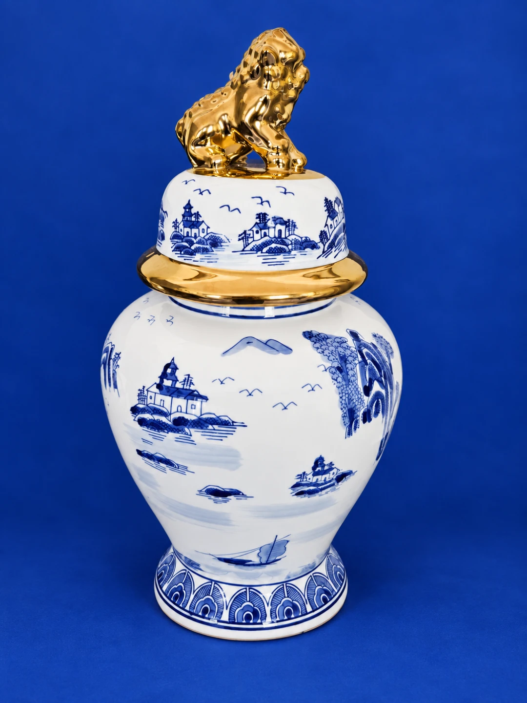 Chinoserie Blue and White Glamorous Ginger Jar with Gold Foo Dog - photo 2