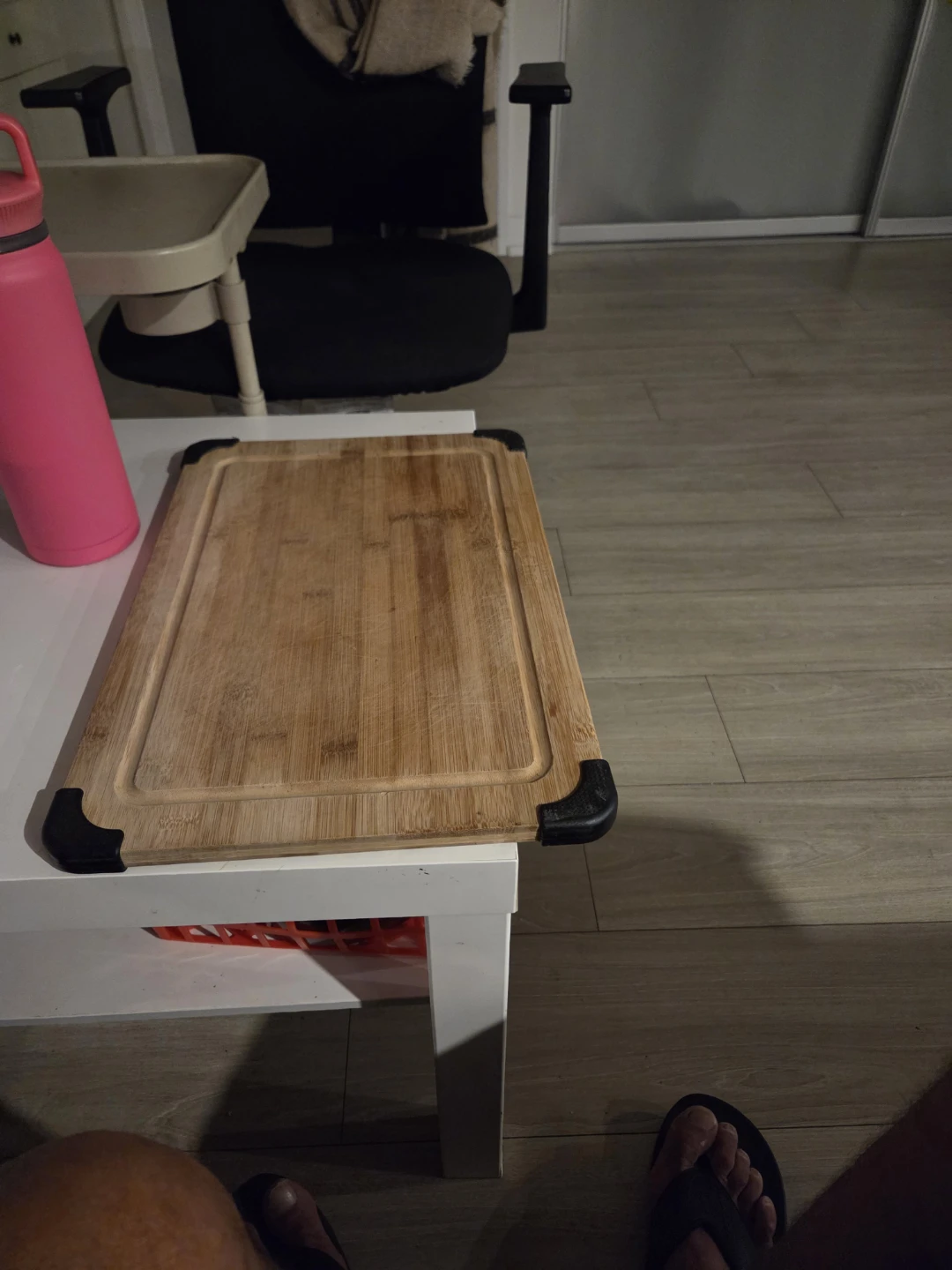 Wooden Cutting Board with Juice Groove