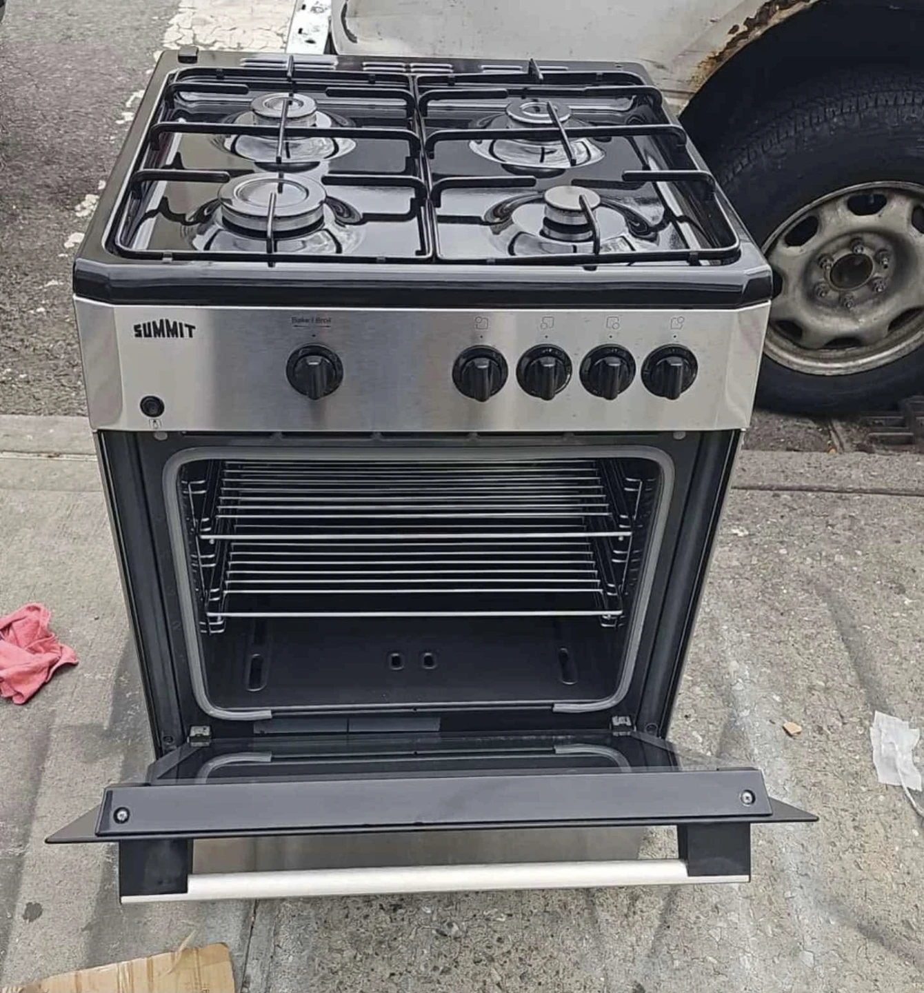 Summit 24in wide Gas Range - photo 2
