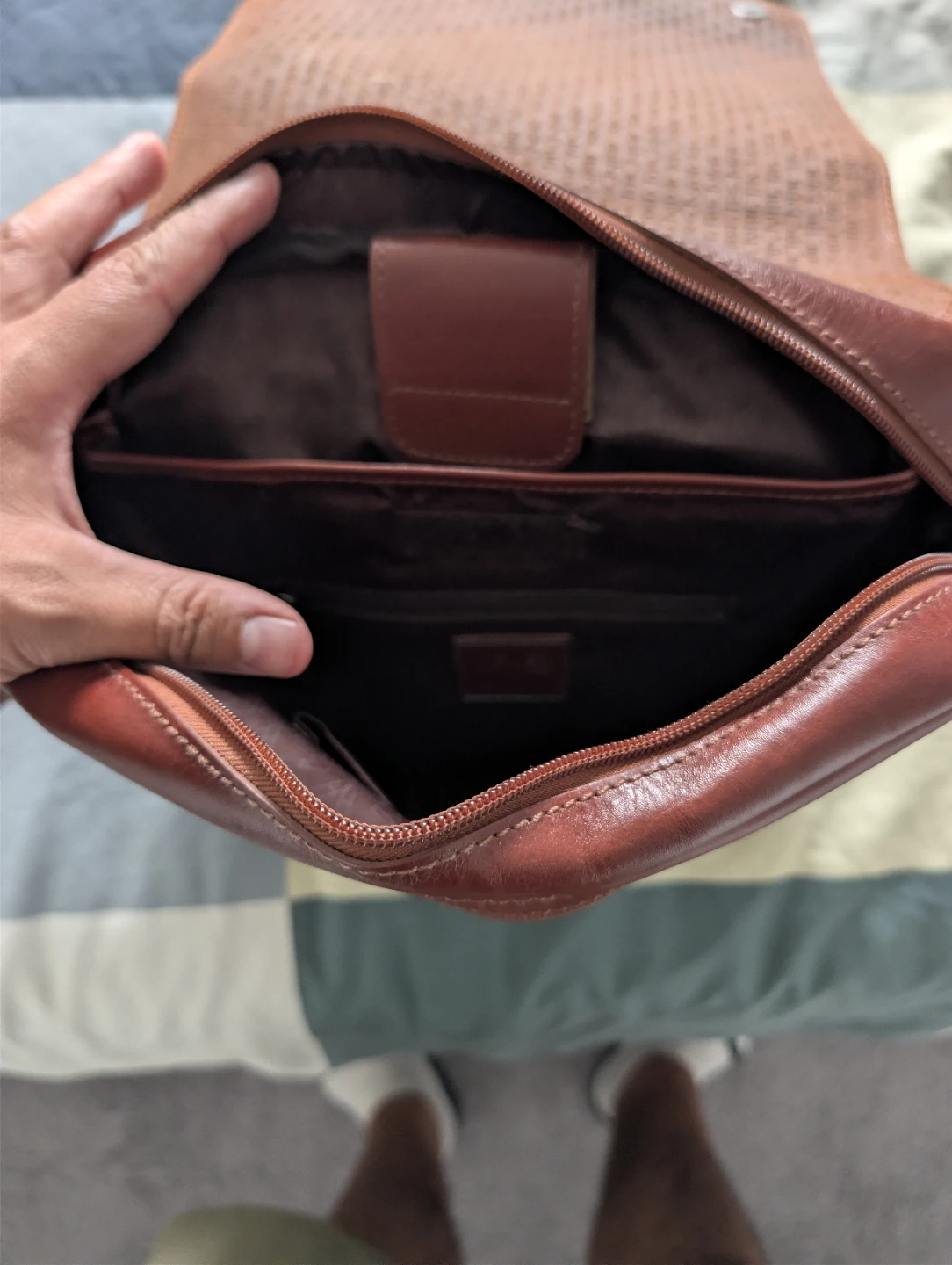Velez Brown Leather Crossbody Messenger Bag - photo 3