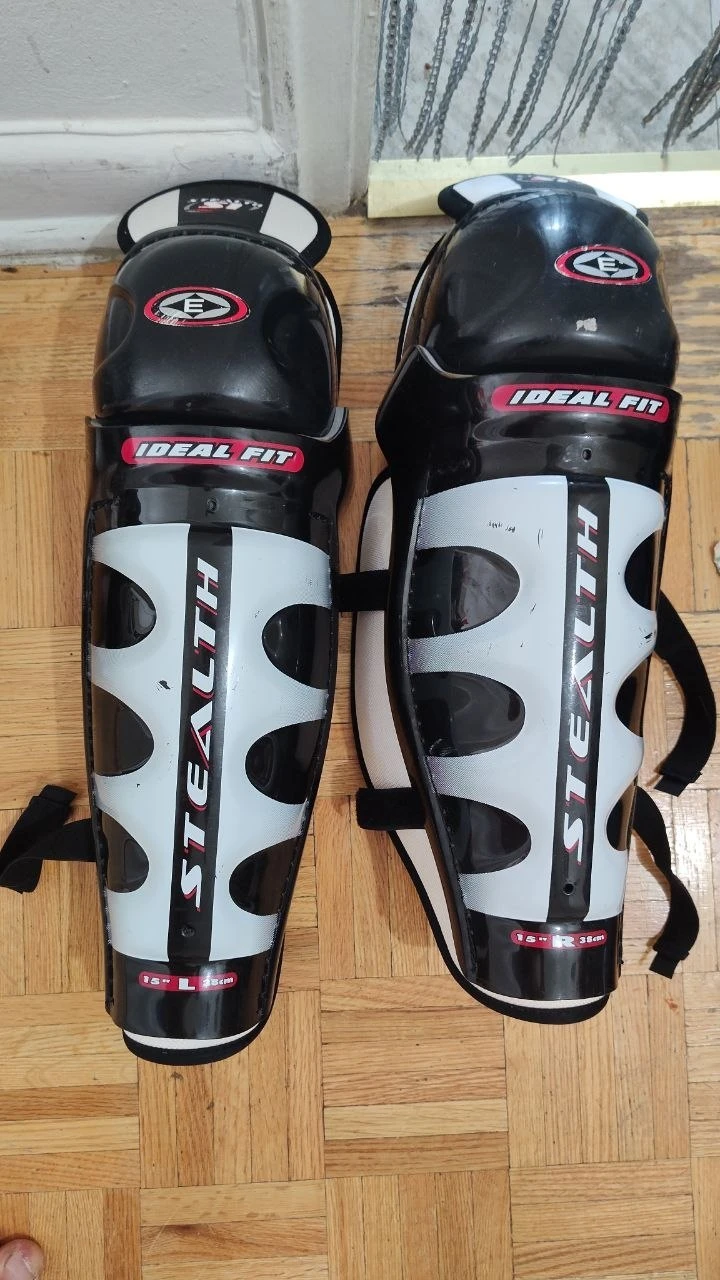 Adult Men's Hockey Gear & Skates Bundle — Size L / Skates 11 - photo 4