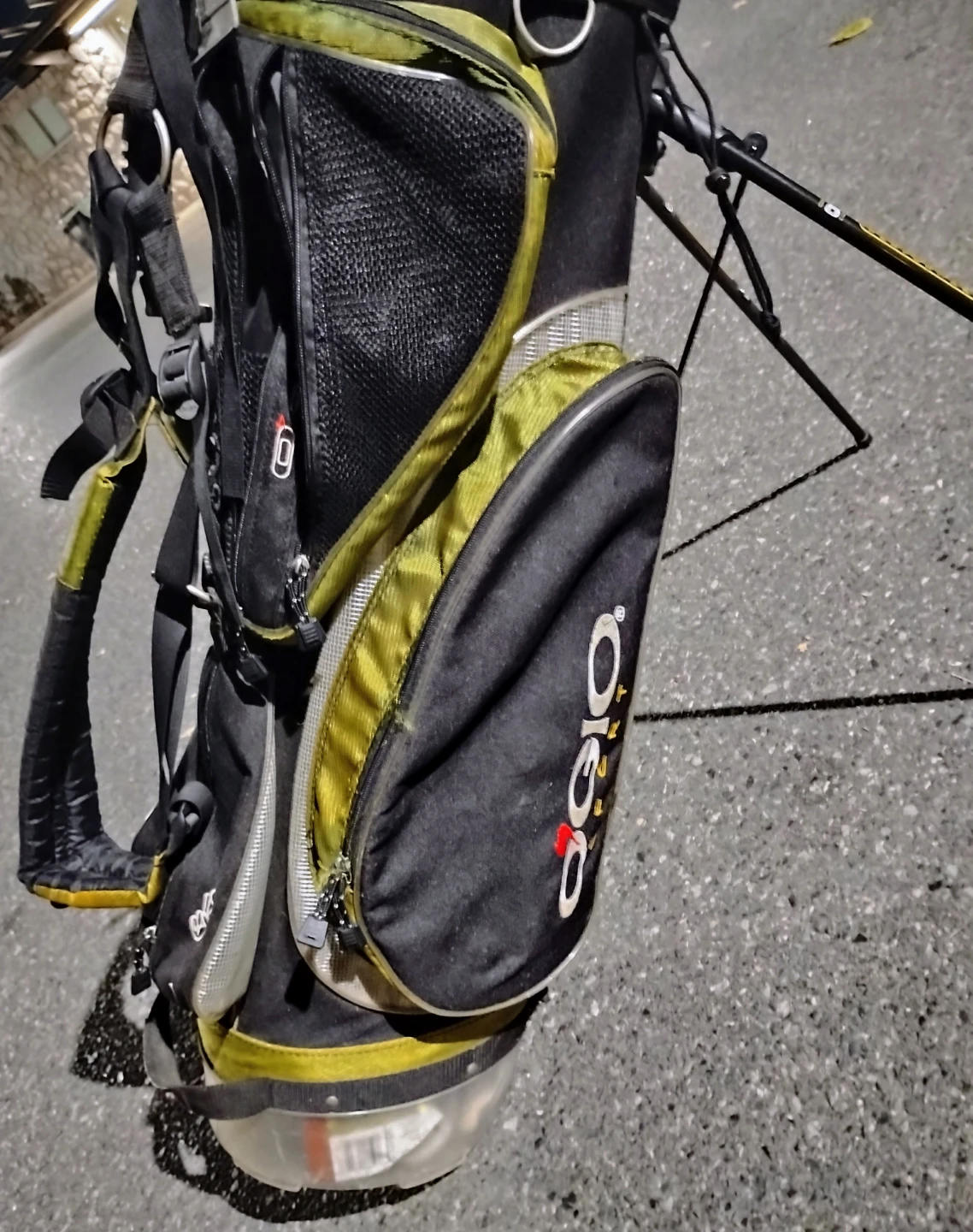 Ogio Golf Bag with Various Golf Clubs - photo 3