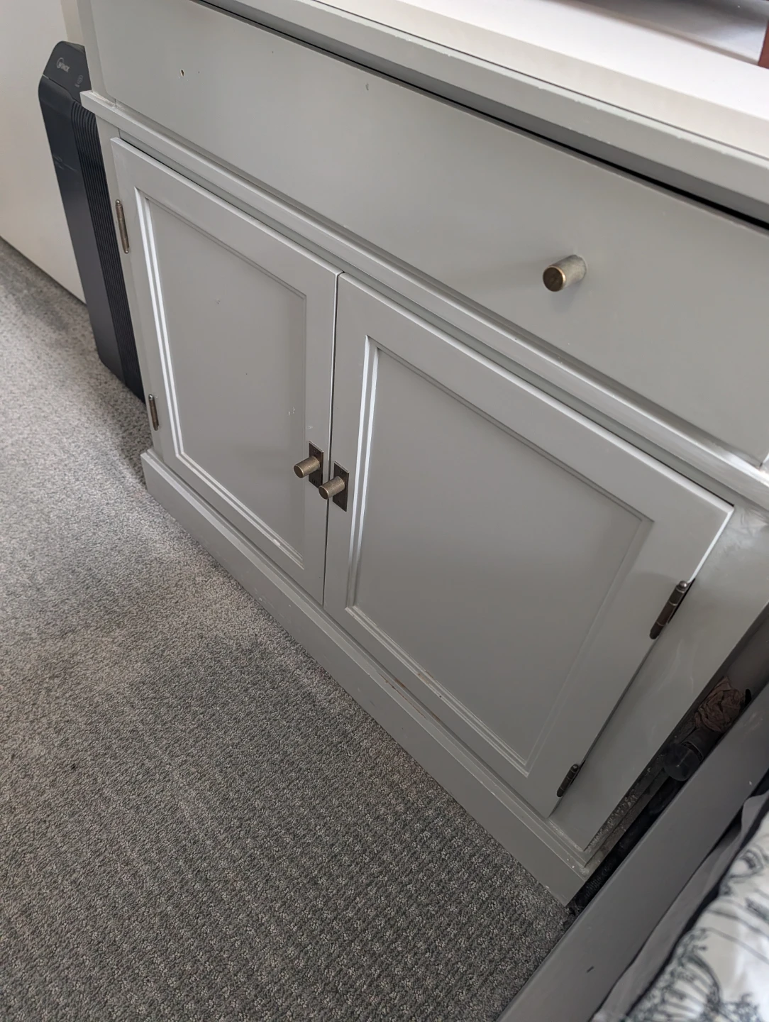 Grey wooden storage cabinet - photo 2