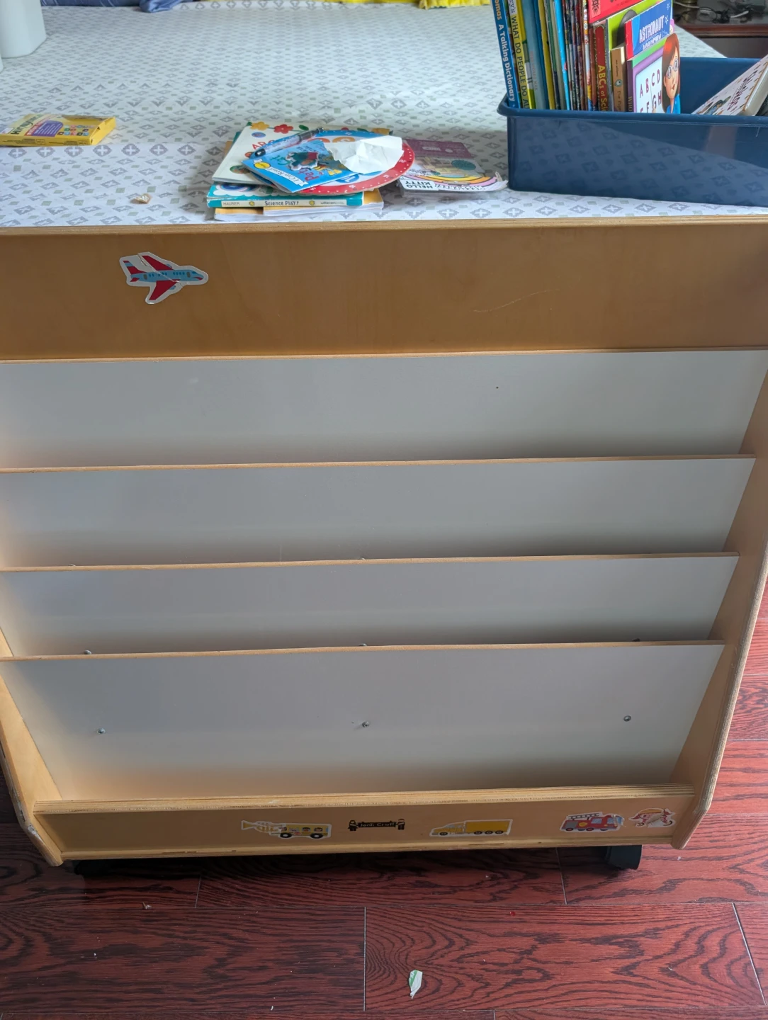 Kids Wooden Rolling Bookshelf - photo 5