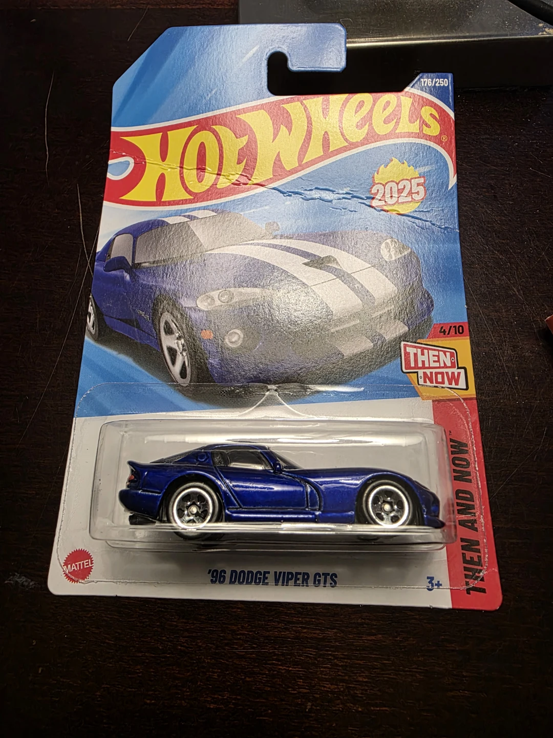 Hot Wheels 96 Dodge Viper GTS