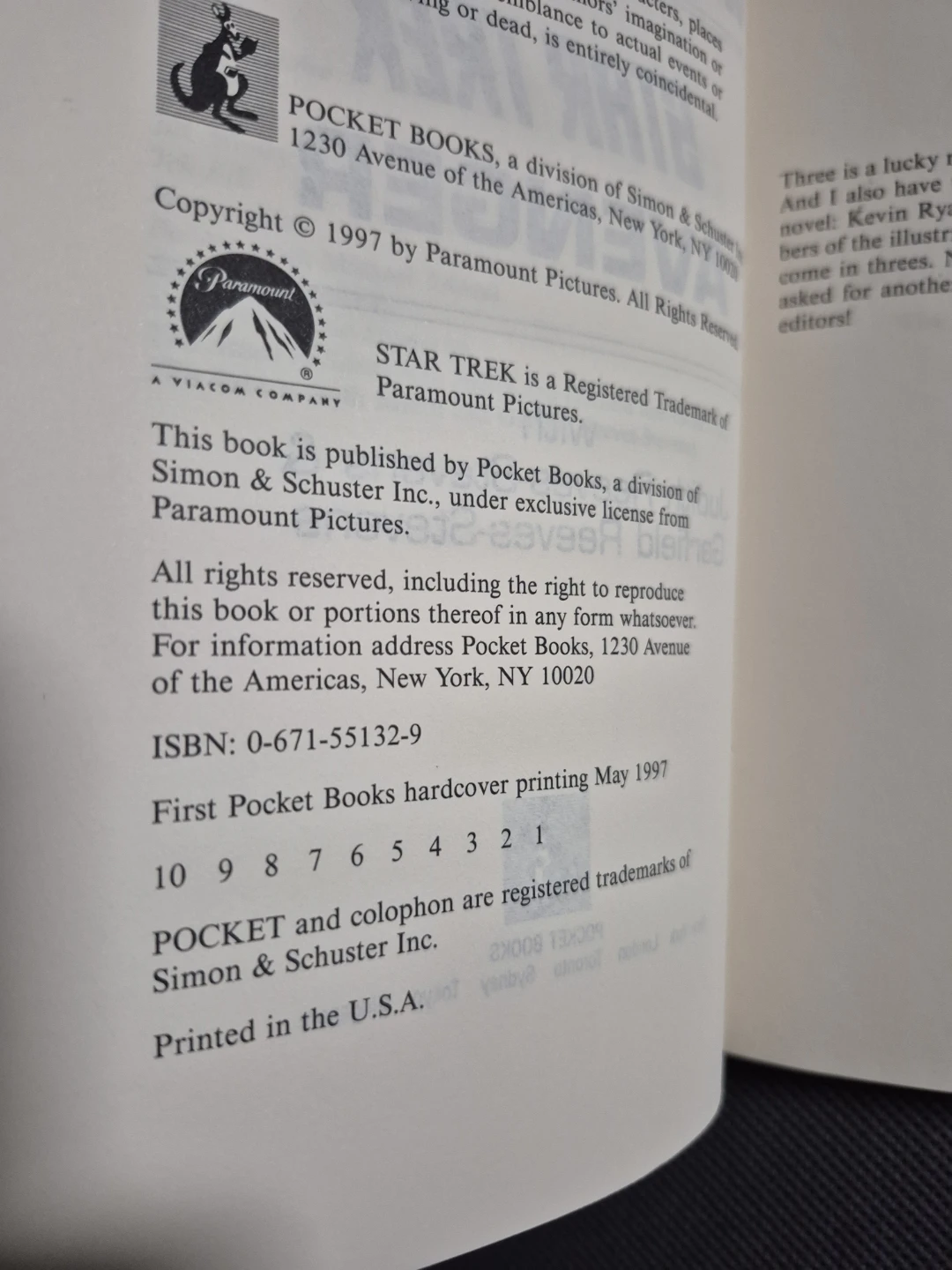 Star Trek Avenger (1st Edition - HC) - photo 4