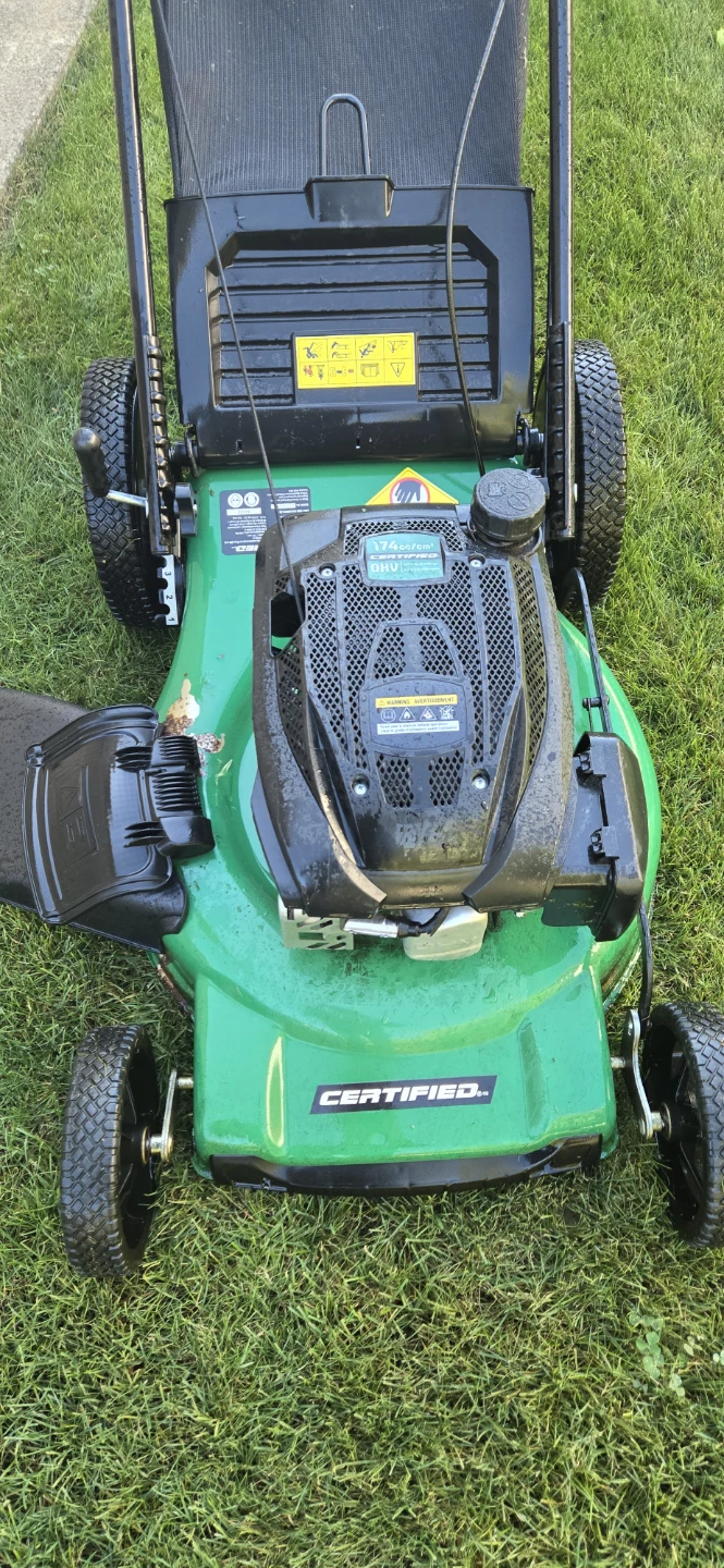 Self-Propelled Lawn Mower - photo 2