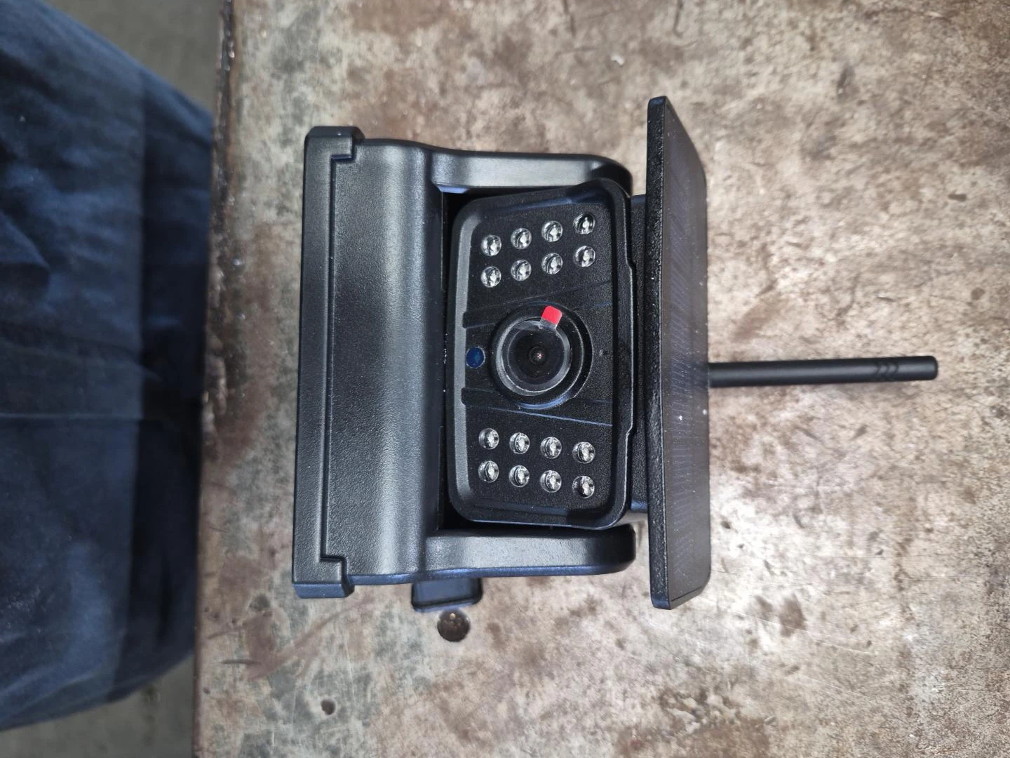 HDB V36 Wireless Reverse Camera - photo 2