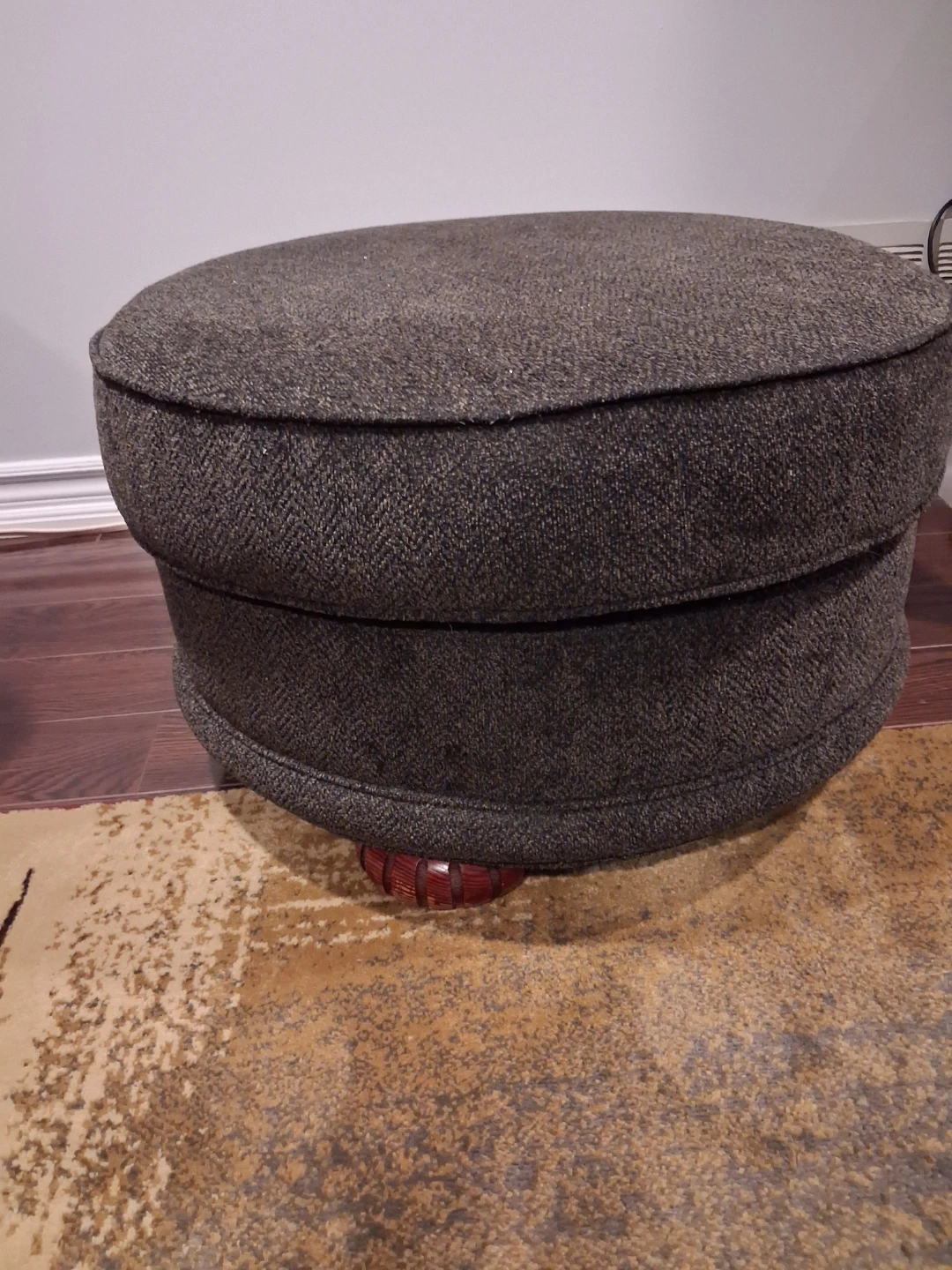 26" Round fabric ottoman