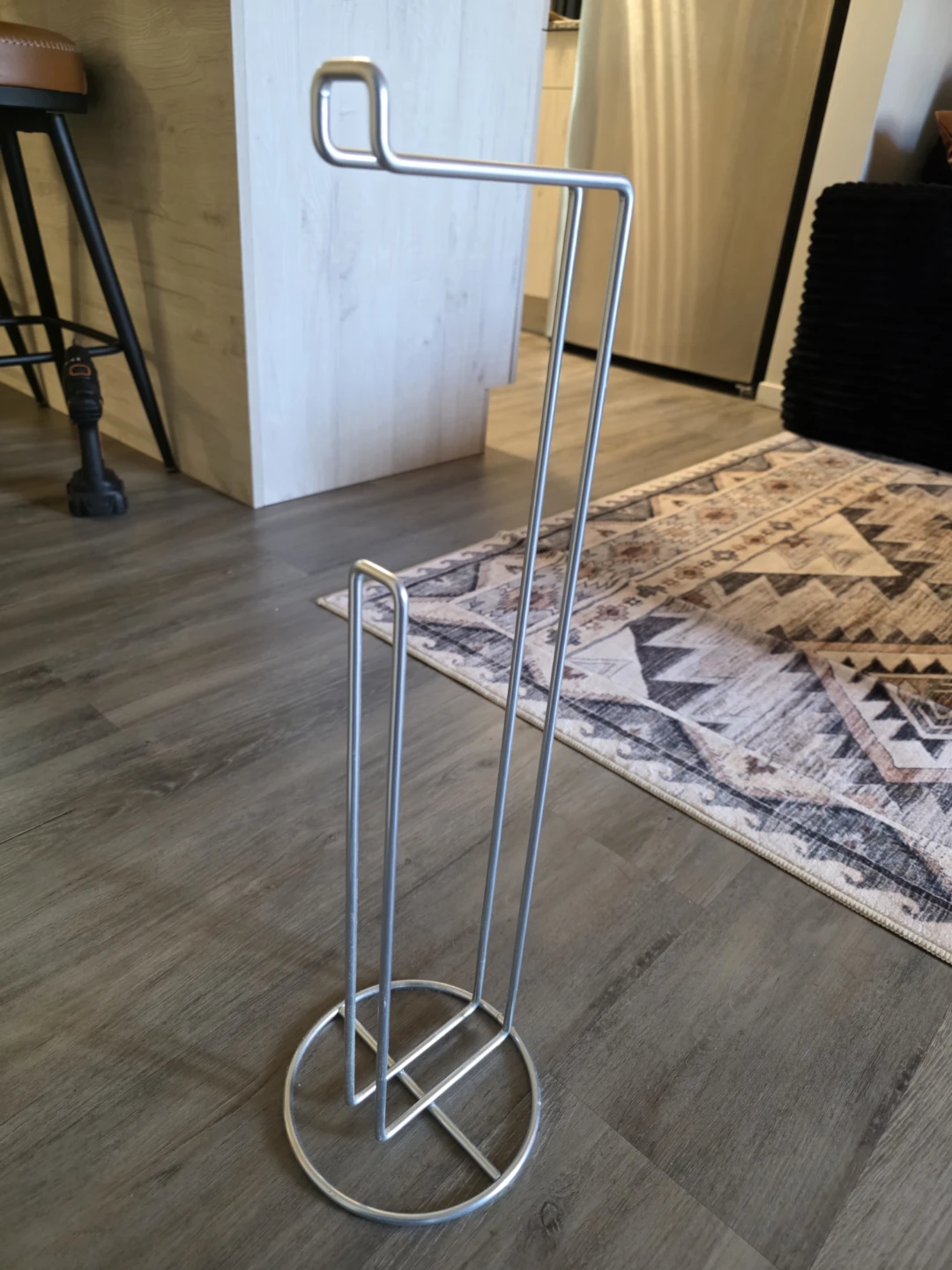 Freestanding Toilet Paper Roll Holder - photo 3