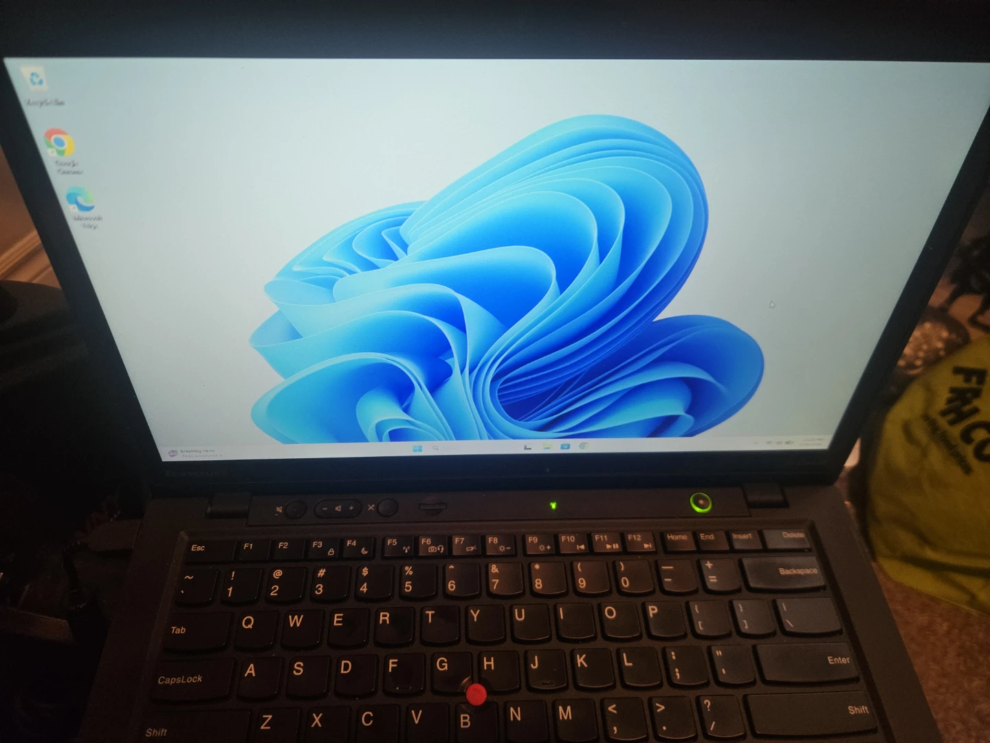 Lenovo yoga 360X TOUCHSCREEN ¹11th generation - photo 4